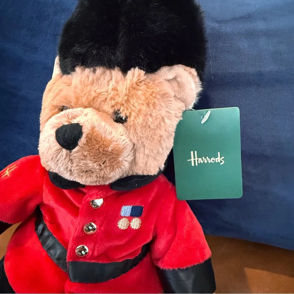 NWT✨ Harrods Guardsman Bear 2023 Season - Picture 4 of 6